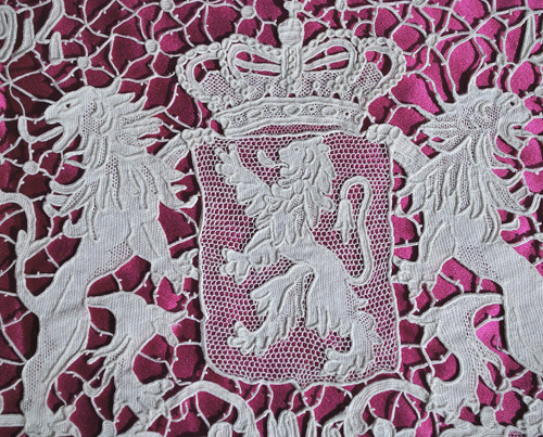Antique (c. 1900) Set of 12 Fine Belgian and Point de Venise Lace Mats with Crown and Lions