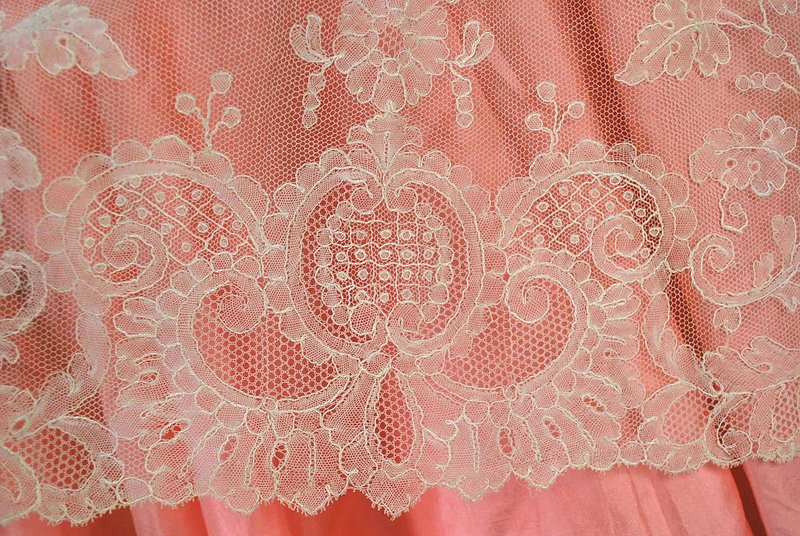 Antique Rare White Hand French Chantilly Lace ShawlSOLD – CAROLYN ...